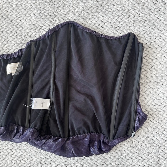 Shimmery strapless asymmetrical drape style bustier top - Picture 5 of 8